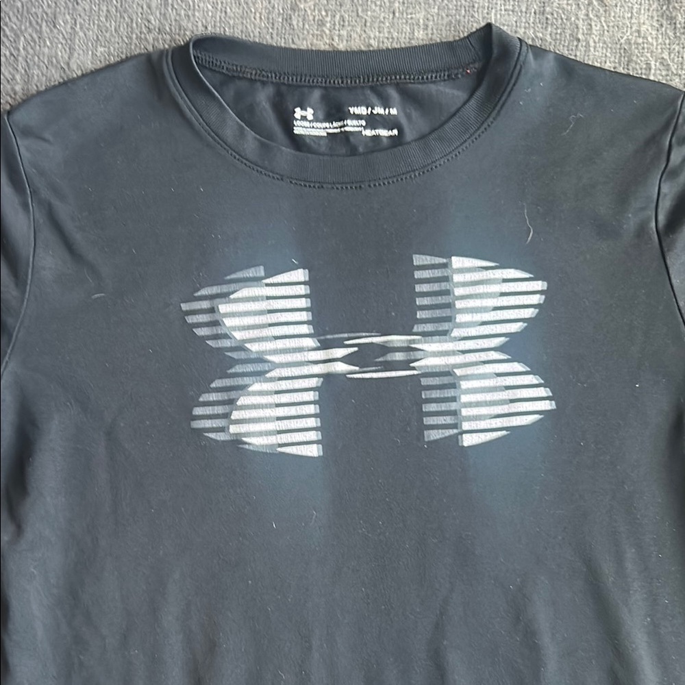 Under Armour Youth Black Shirt